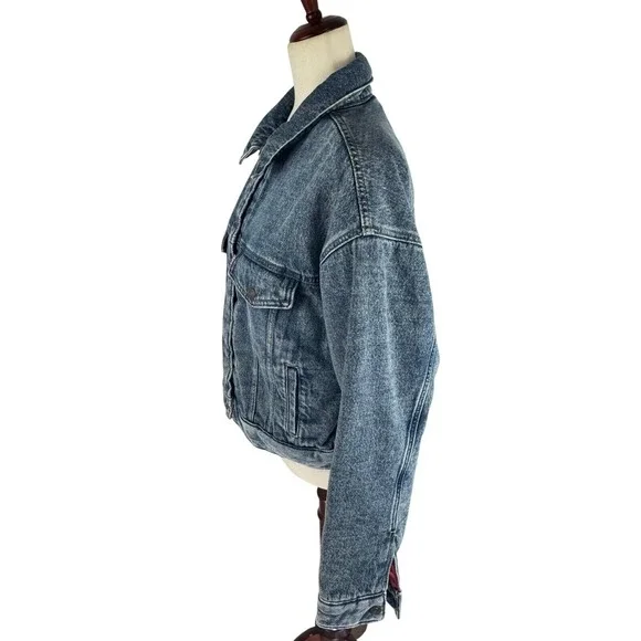 Levi Strauss Co Denim Trucker Jacket Blue Classic Fit Button Front‎ Size M - Picture 4 of 13